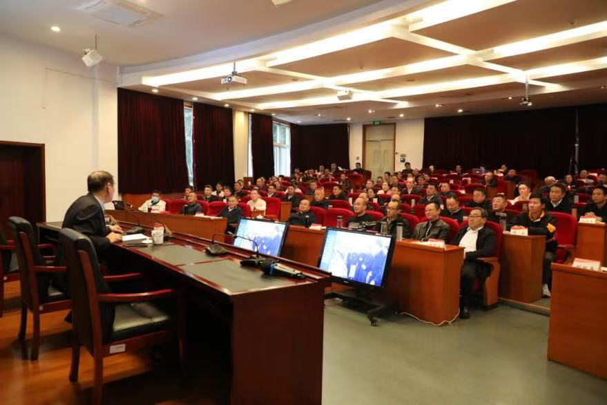 1761818624257809.jpg 4.jpg