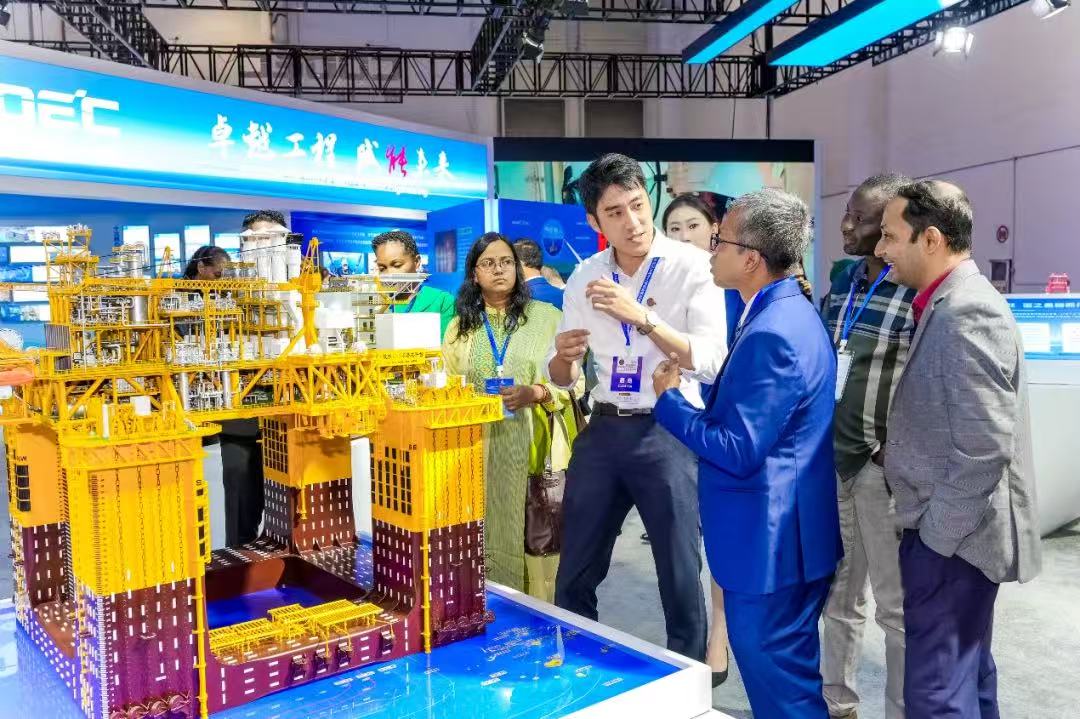 1762505406778511.jpg 交通1.jpg