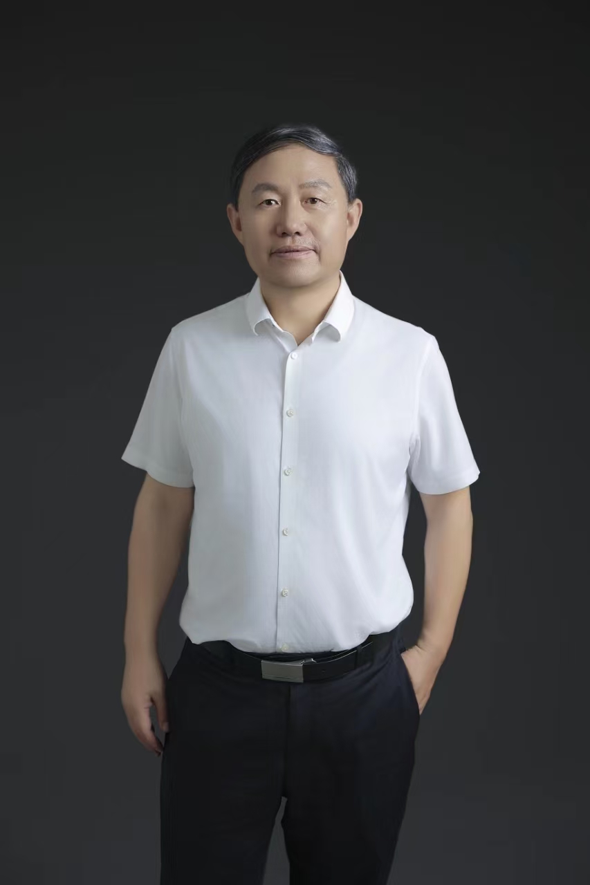 李华军.jpg
